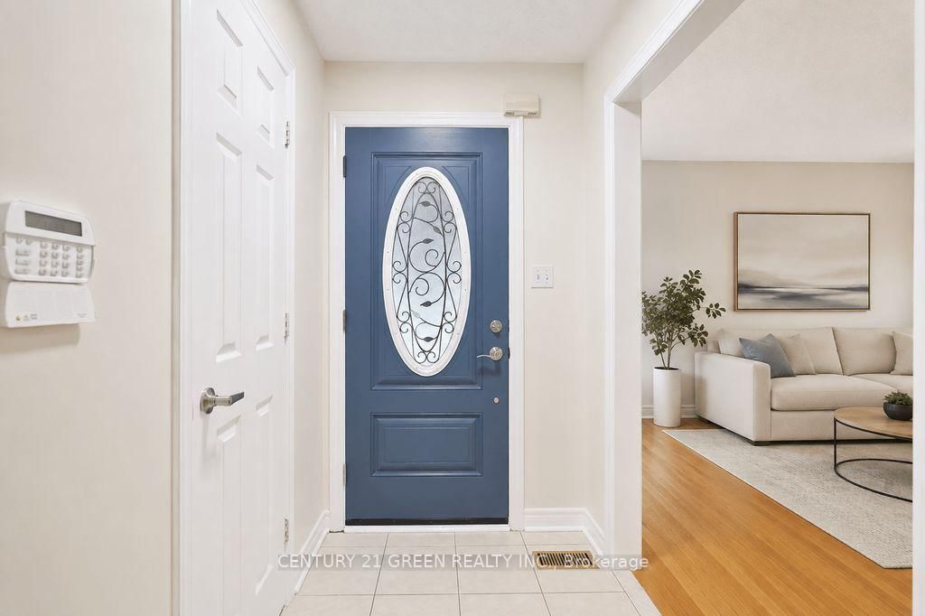 1446 Grossi Street • Mississauga, ON photo 6