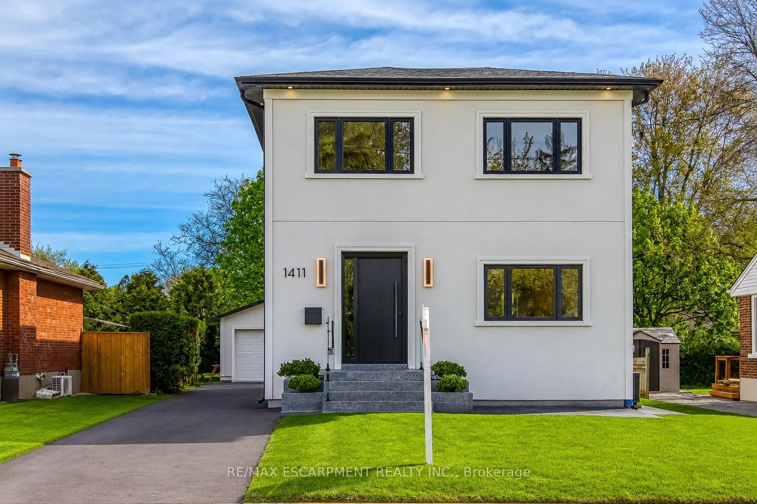 1411 Mountain Grove Avenue • Burlington, ON photo 1
