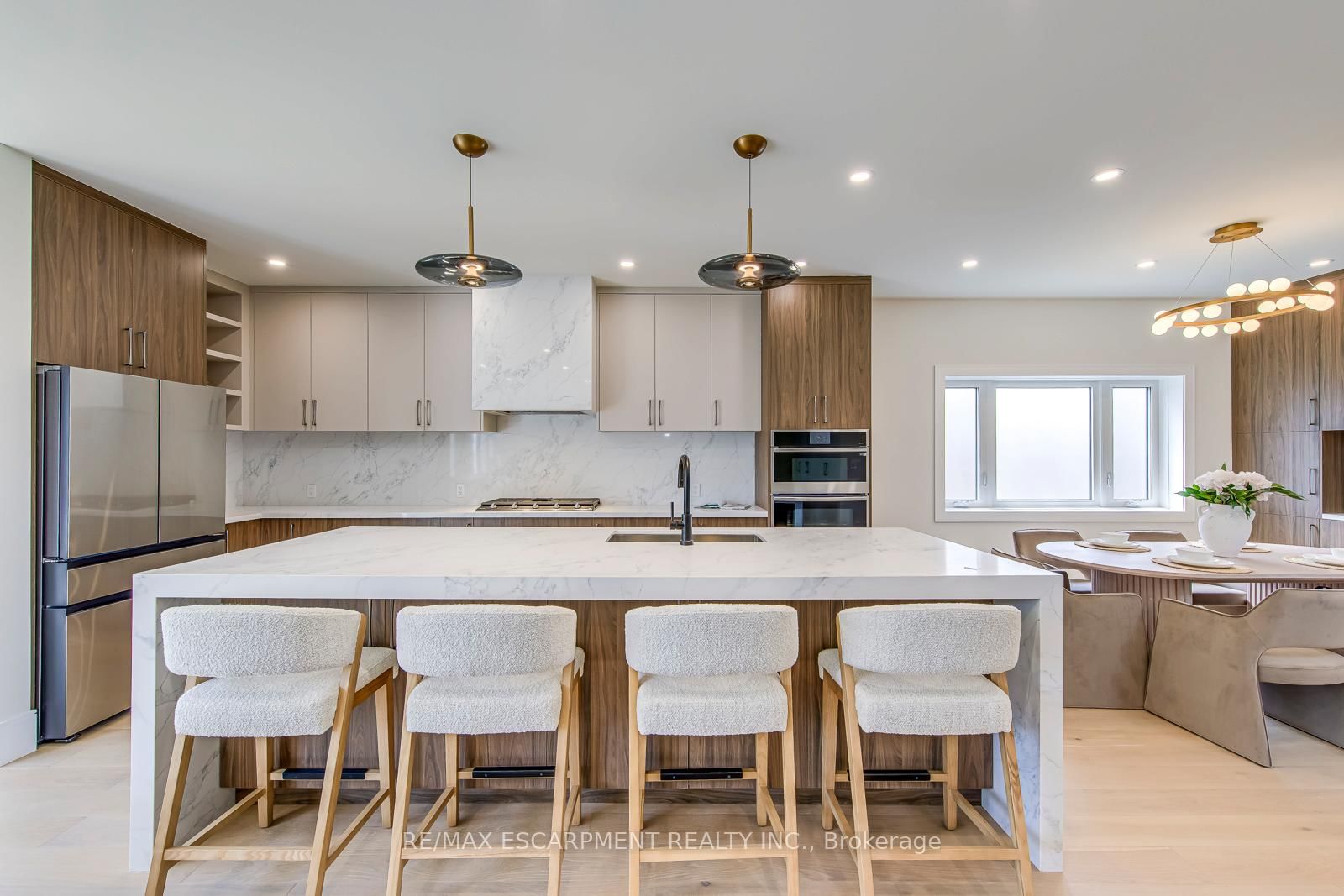 1411 Mountain Grove Avenue • Burlington, ON photo 11