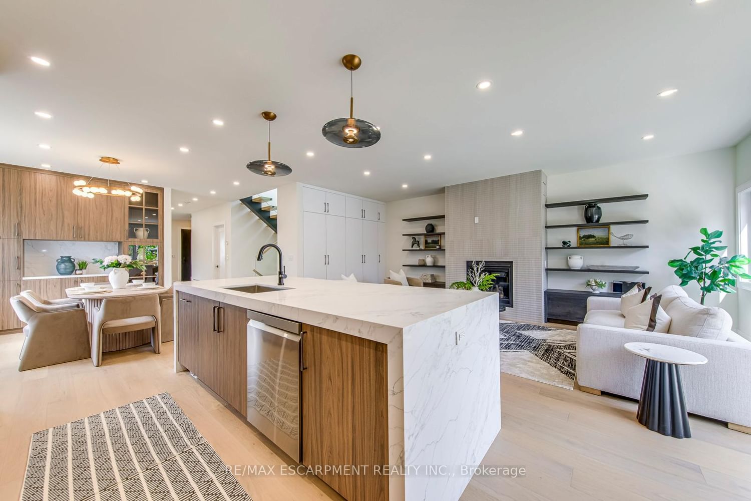 1411 Mountain Grove Avenue • Burlington, ON photo 15