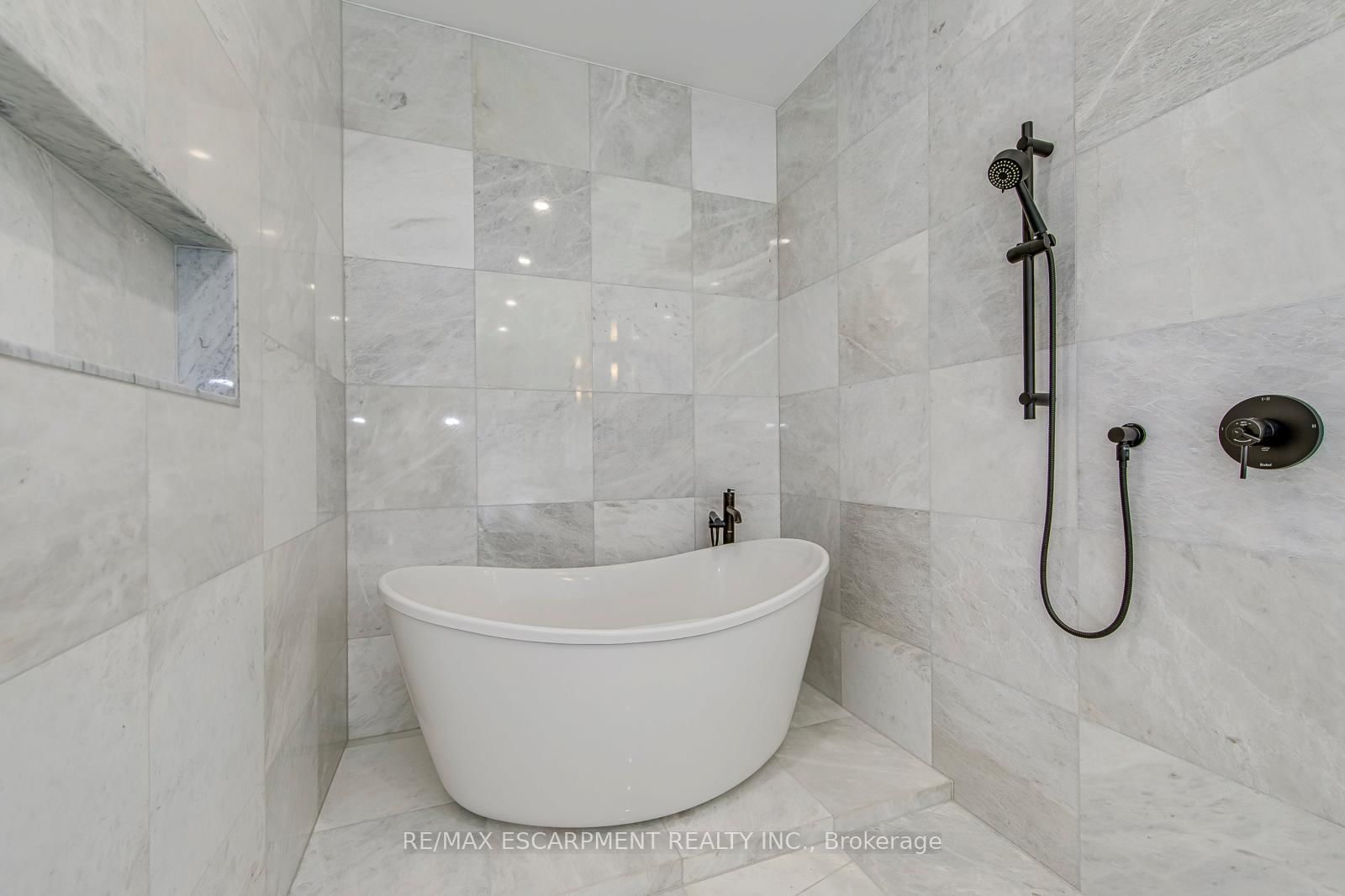 1411 Mountain Grove Avenue • Burlington, ON photo 29