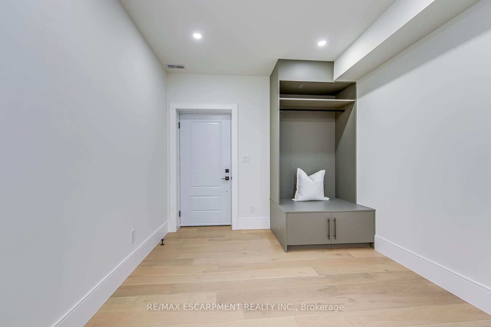 1411 Mountain Grove Avenue • Burlington, ON photo 39