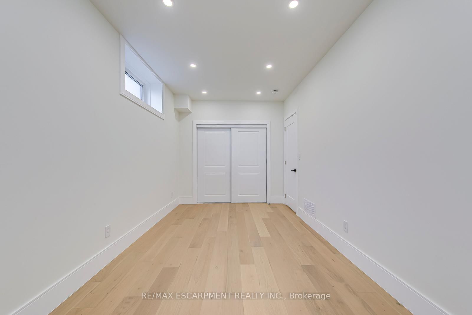 1411 Mountain Grove Avenue • Burlington, ON photo 42