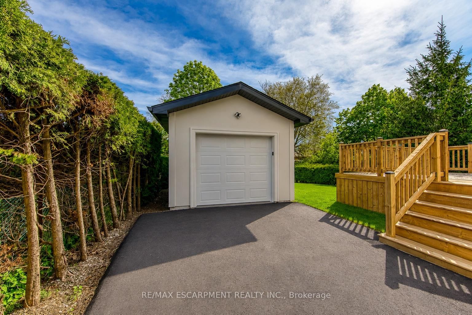 1411 Mountain Grove Avenue • Burlington, ON photo 46