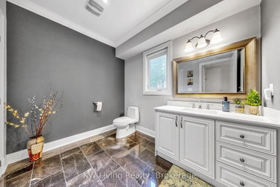 5167 Frybrook Court • Mississauga, ON photo 8
