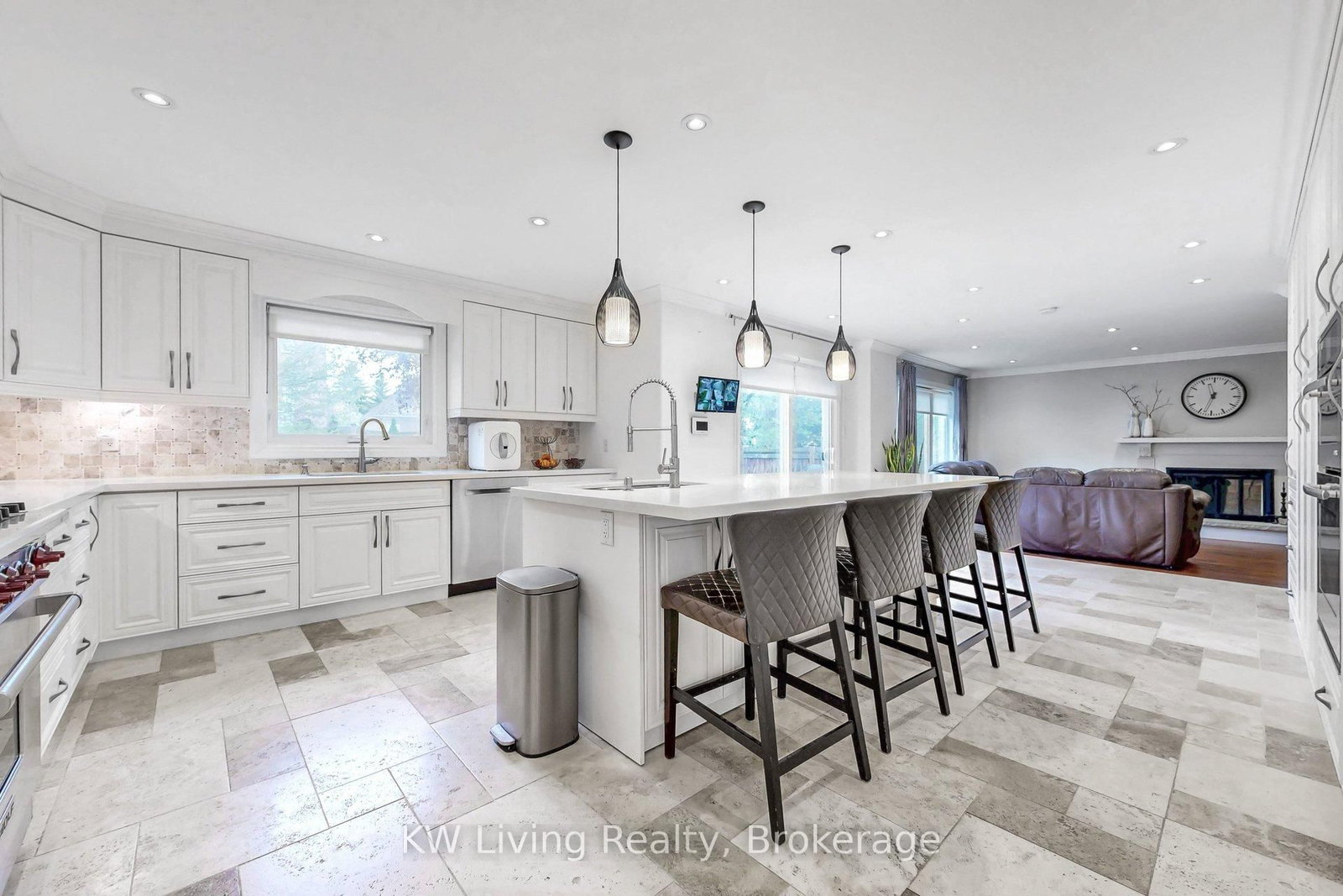 5167 Frybrook Court • Mississauga, ON photo 9