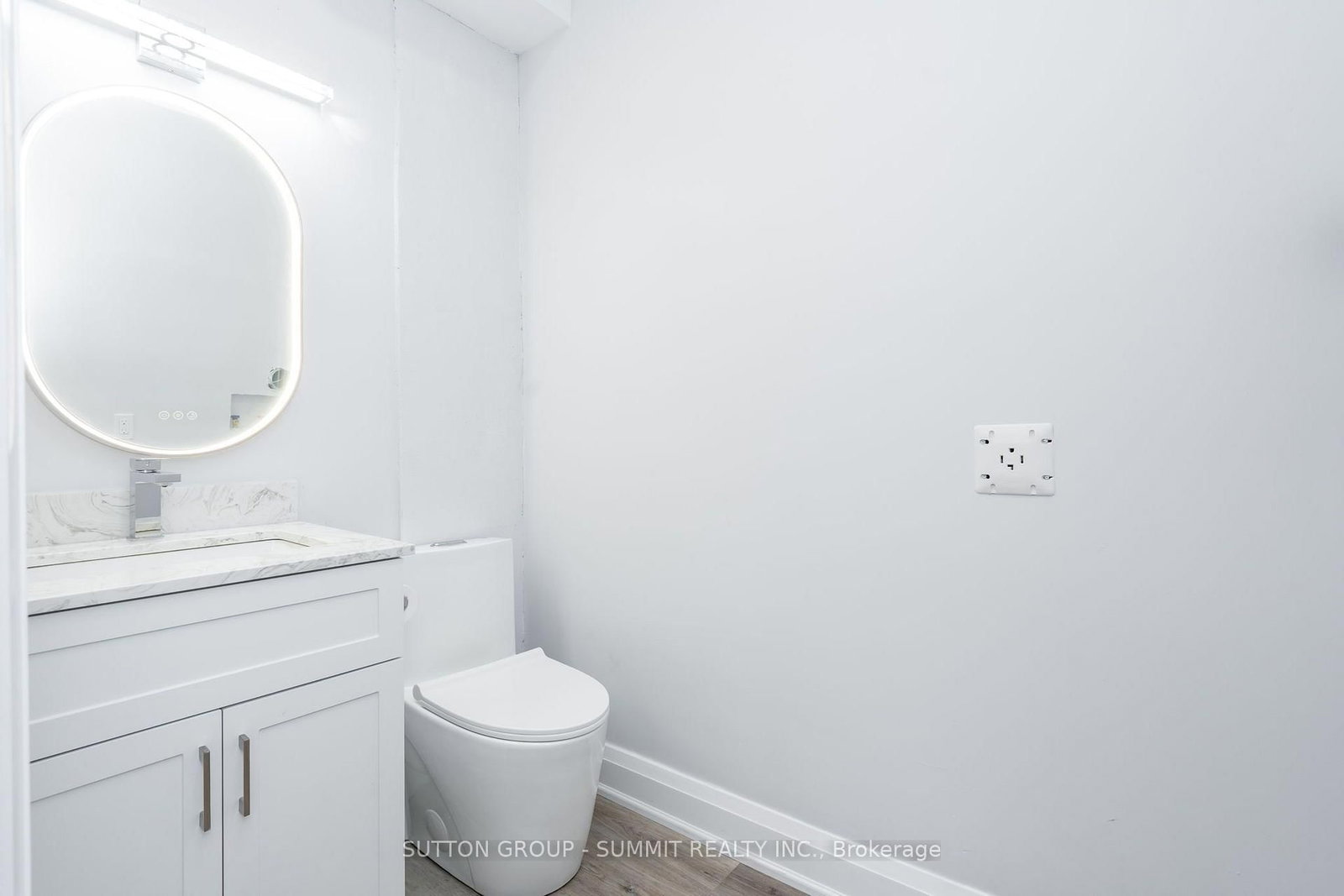100 ROSETHORN Avenue • Toronto, ON photo 13