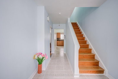 268 Fleetwood Crescent • #285 • Brampton, ON photo 6