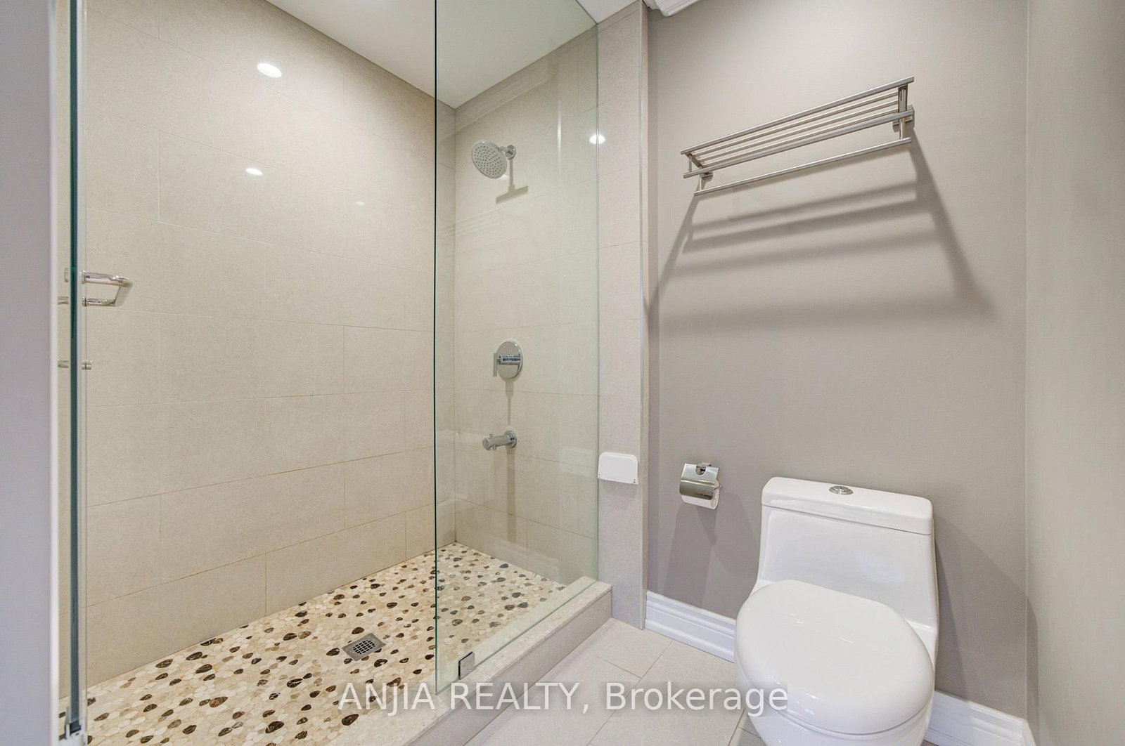 3435 Grand Park Drive • Mississauga, ON photo 32