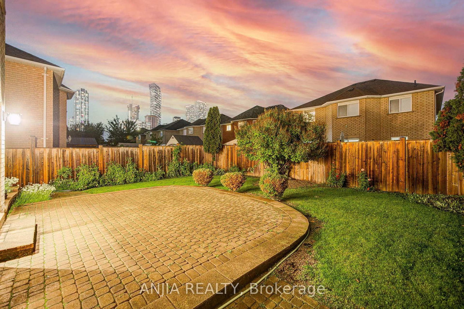 3435 Grand Park Drive • Mississauga, ON photo 47