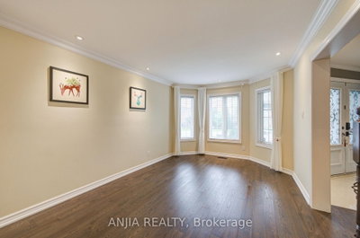 3435 Grand Park Drive • Mississauga, ON photo 9