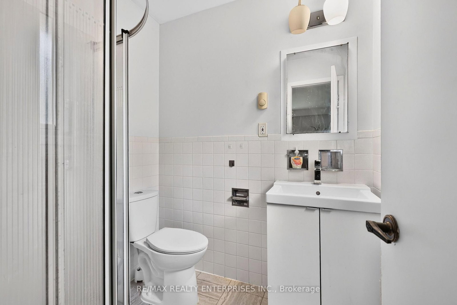 975 Cresthampton Mississauga,ON L5H 2X2 — Photo 18