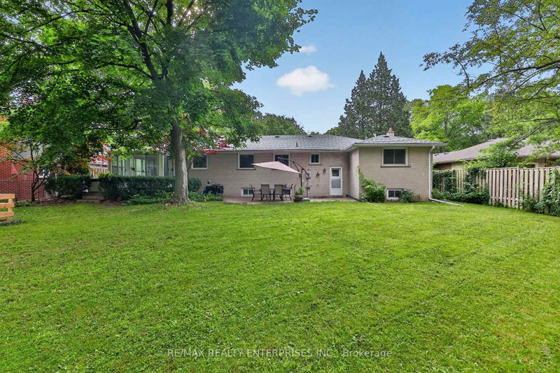 975 Cresthampton Mississauga,ON L5H 2X2 — Photo 36