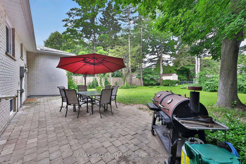 975 Cresthampton Mississauga,ON L5H 2X2 — Photo 39