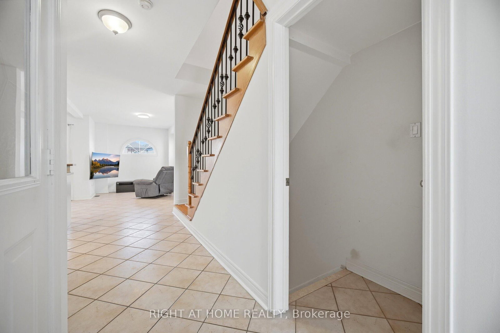 8 Richelieu Court • Caledon, ON photo 16