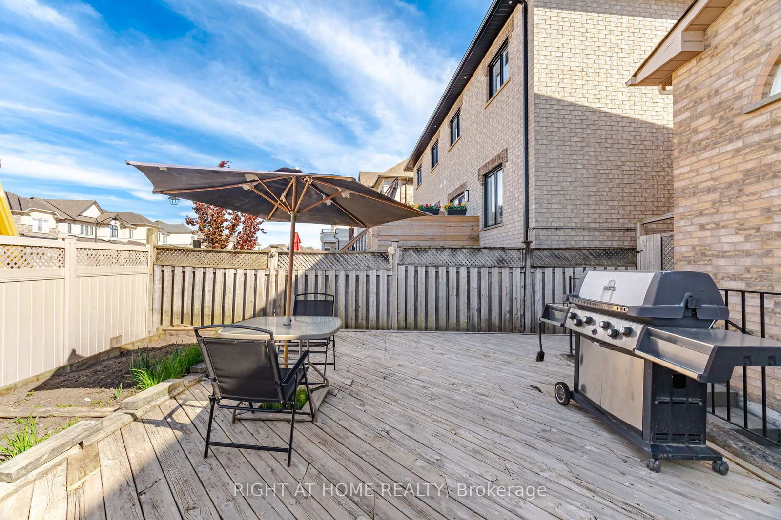 8 Richelieu Court • Caledon, ON photo 24