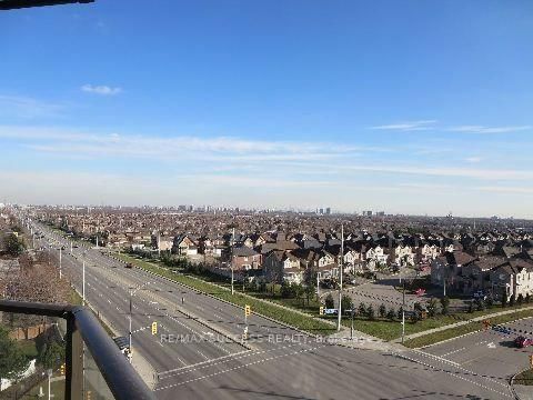 220 Forum Dr photo 5