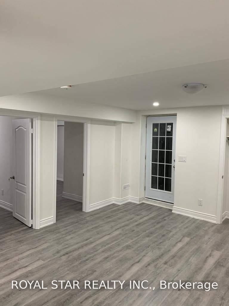 Bsmt - 85 Coastline Drive