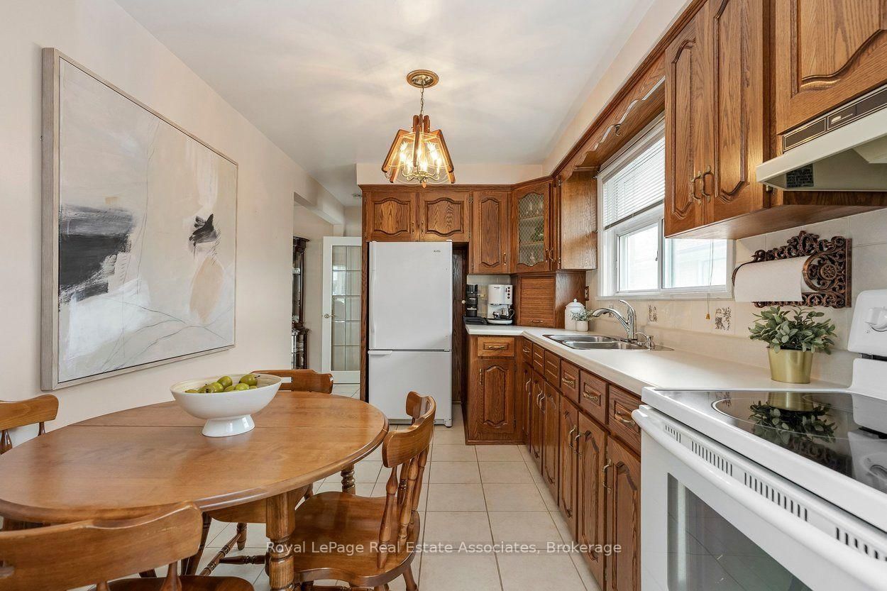 139 Vodden Street E • Brampton, ON photo 13