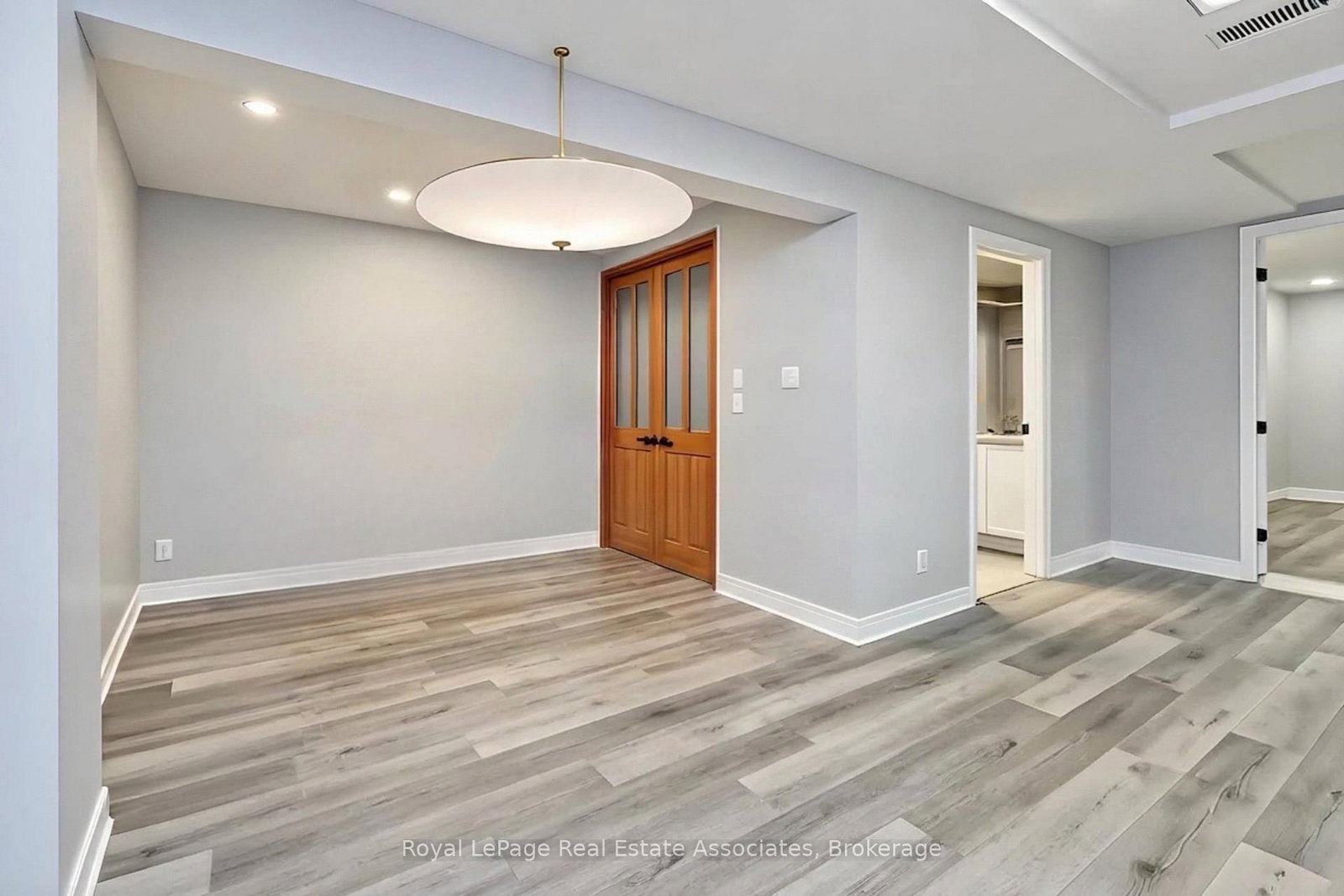 139 Vodden Street E • Brampton, ON photo 32