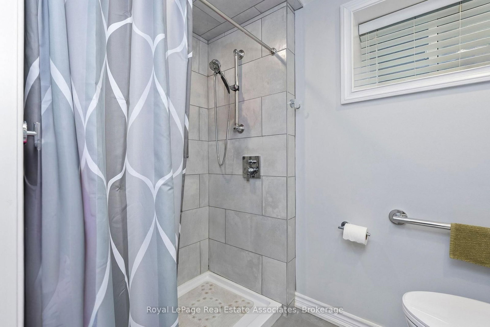 139 Vodden Street E • Brampton, ON photo 36