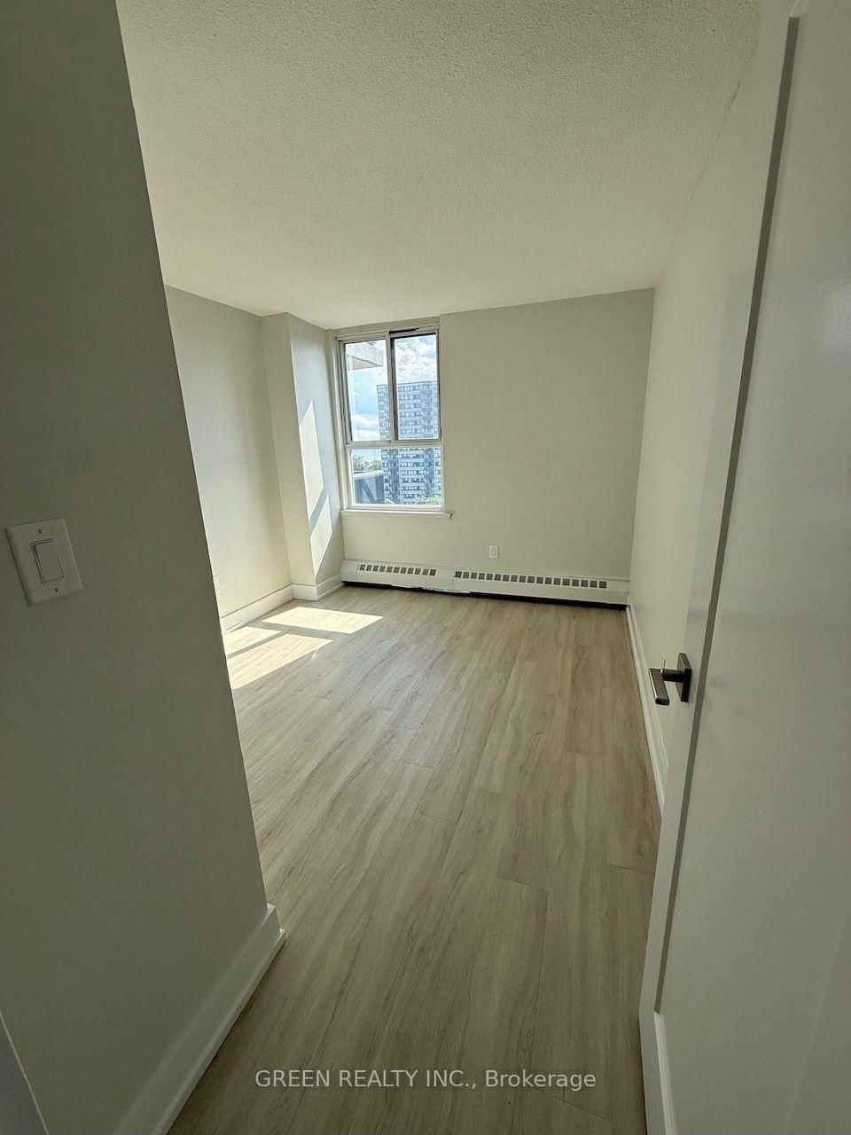 2220 Marine Oakville,ON L6L 1C1 — Photo 10