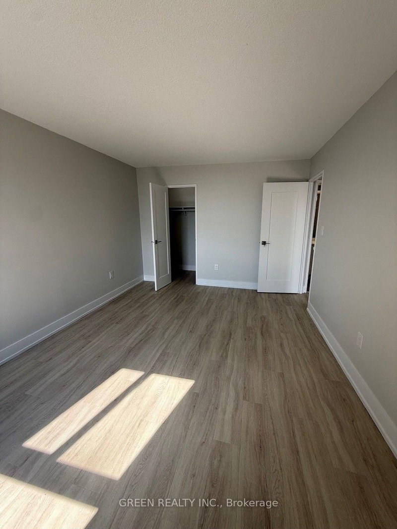 2220 Marine Oakville,ON L6L 1C1 — Photo 13