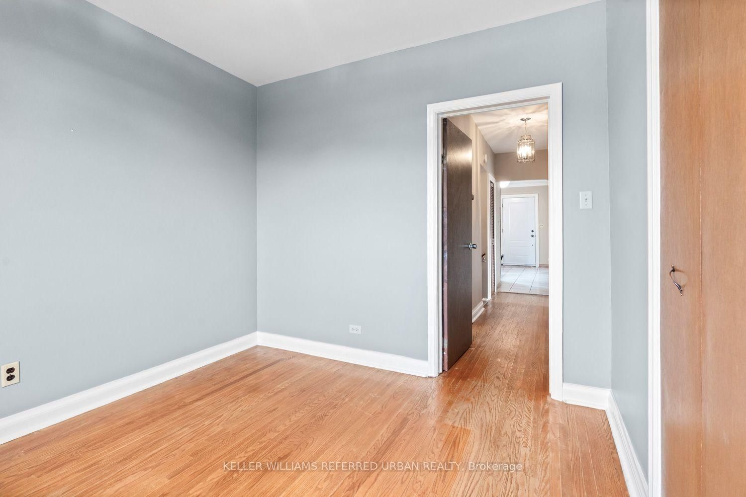 114 Gracefield Avenue • Toronto, ON photo 13