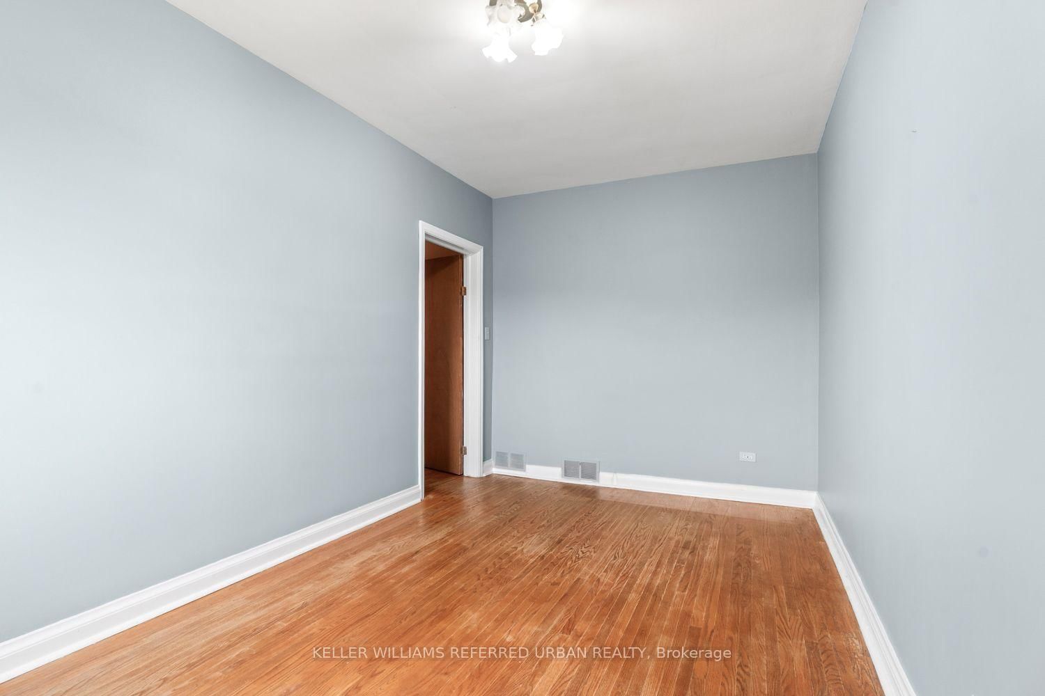 114 Gracefield Avenue • Toronto, ON photo 15