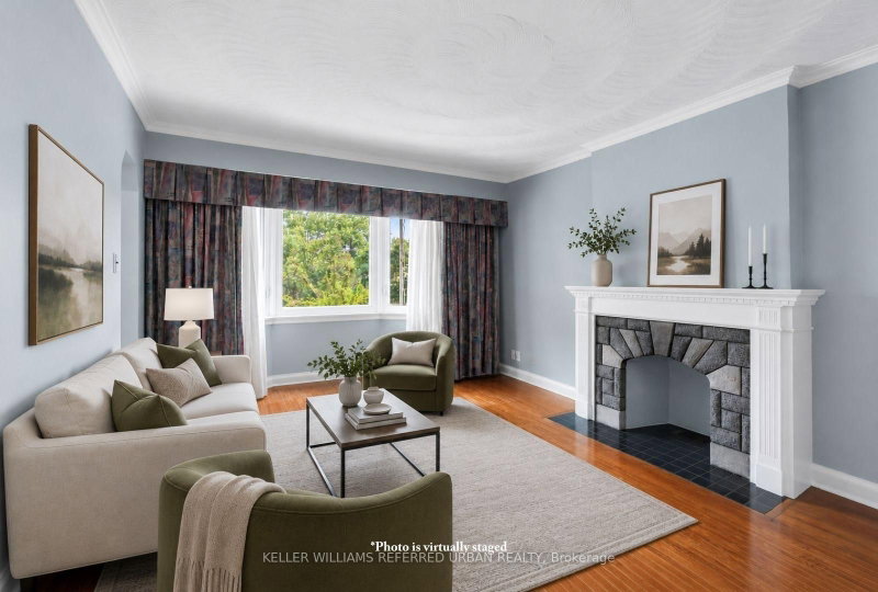 114 Gracefield Avenue