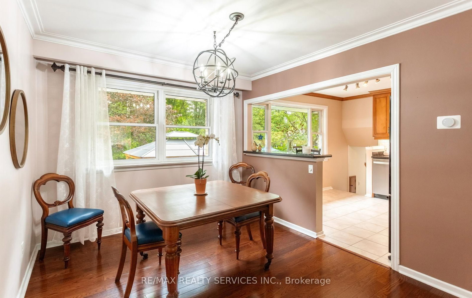 193 Elizabeth Street S • Brampton, ON photo 9