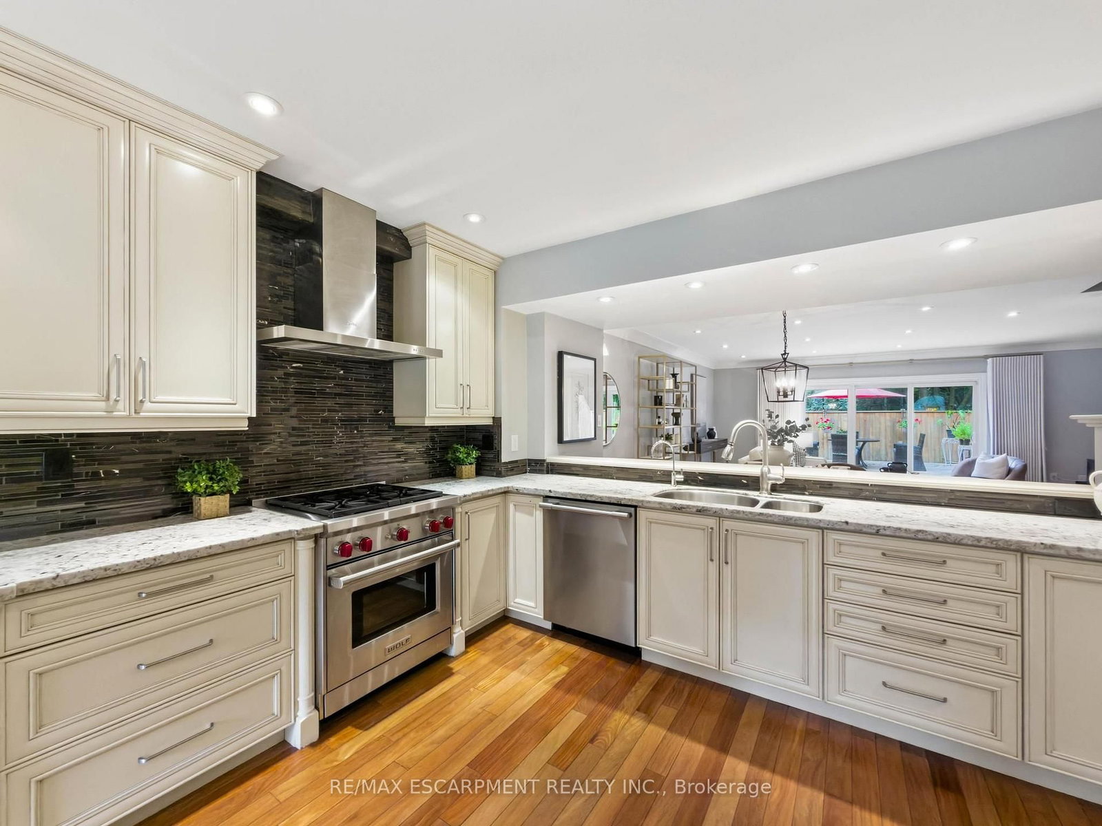 45 Tradewind Drive • Oakville, ON photo 12