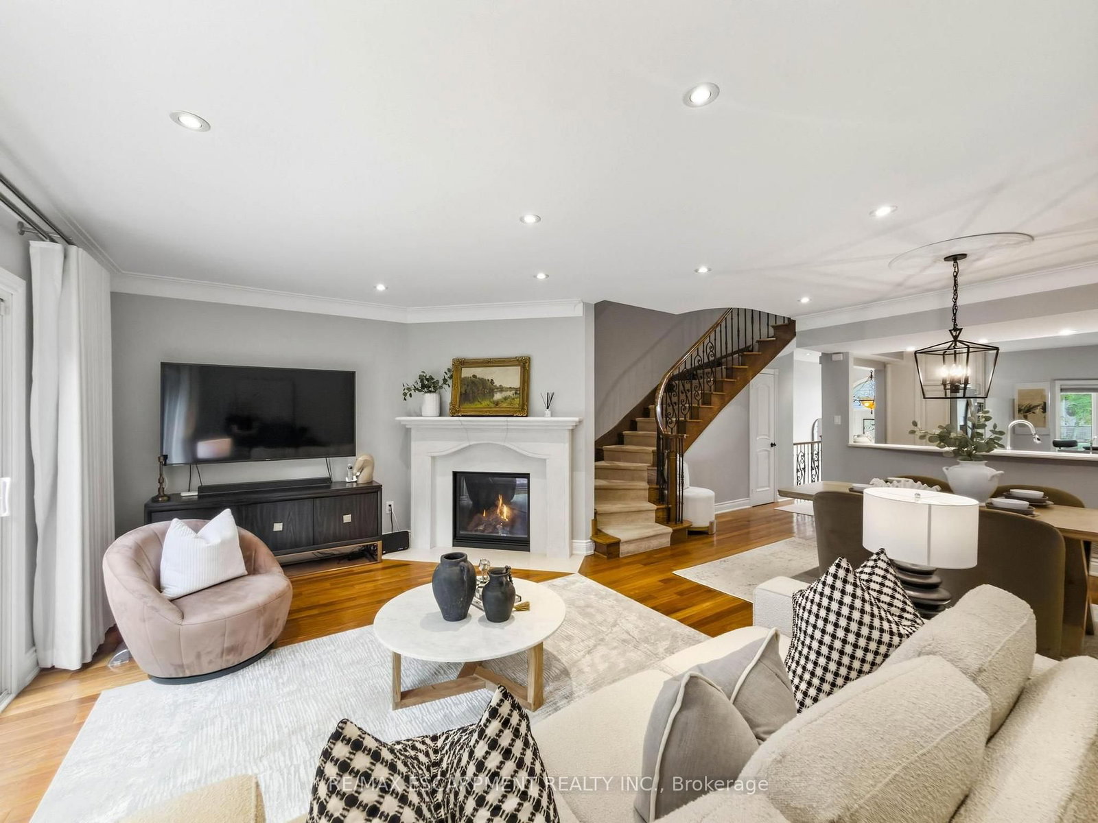 45 Tradewind Drive • Oakville, ON photo 18
