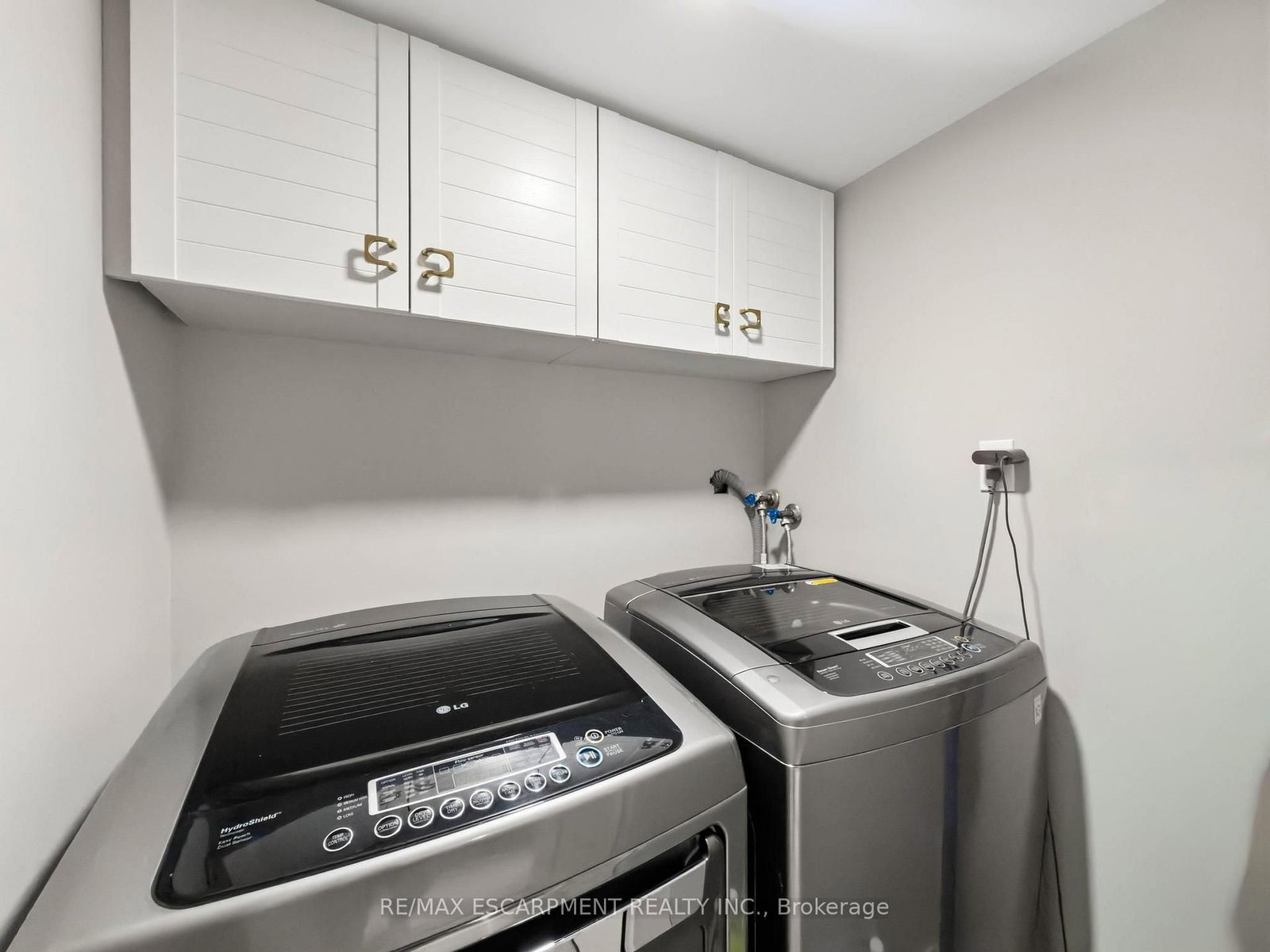 45 Tradewind Drive • Oakville, ON photo 43