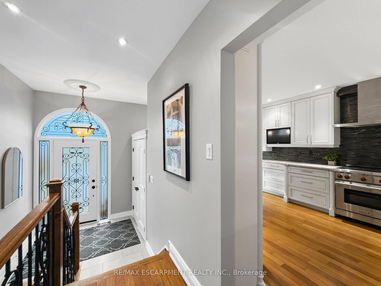 45 Tradewind Drive • Oakville, ON photo 6