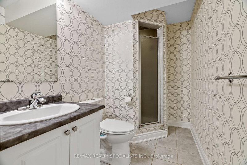 174 Milkweed Oakville,ON L6L 0A4 — Photo 33