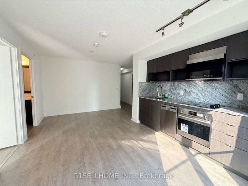 1826 - 9 Mabelle Avenue