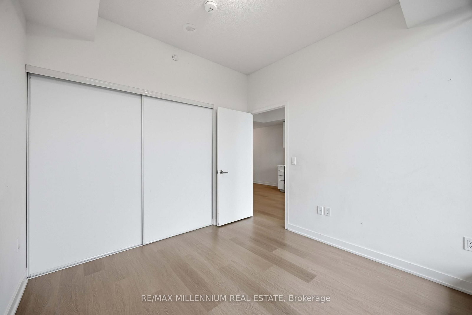 859 The Queensway • #217 • Toronto, ON photo 22