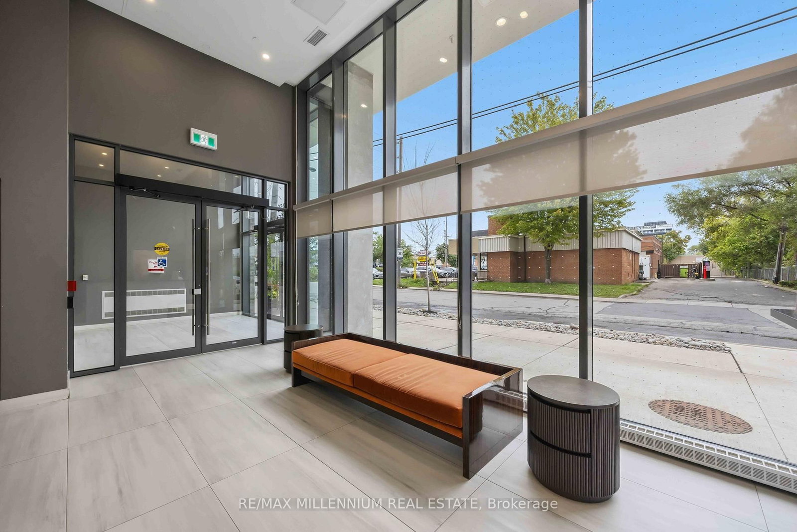 859 The Queensway • #217 • Toronto, ON photo 3