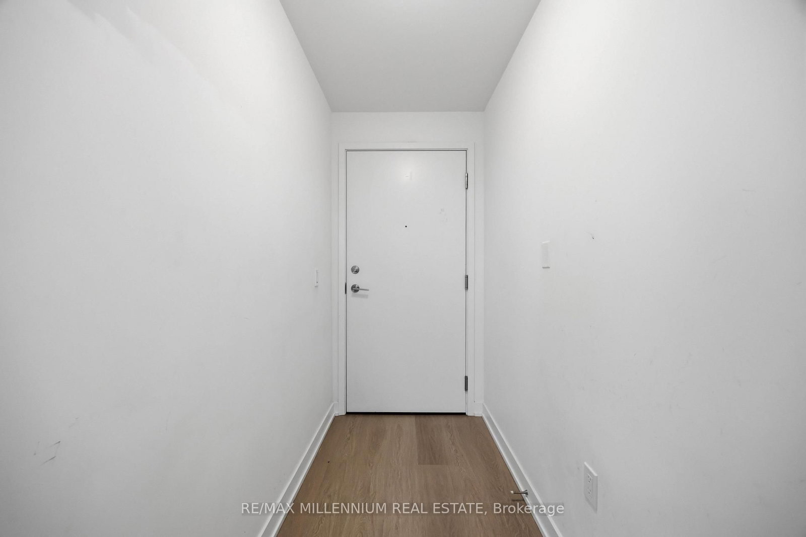 859 The Queensway • #217 • Toronto, ON photo 5