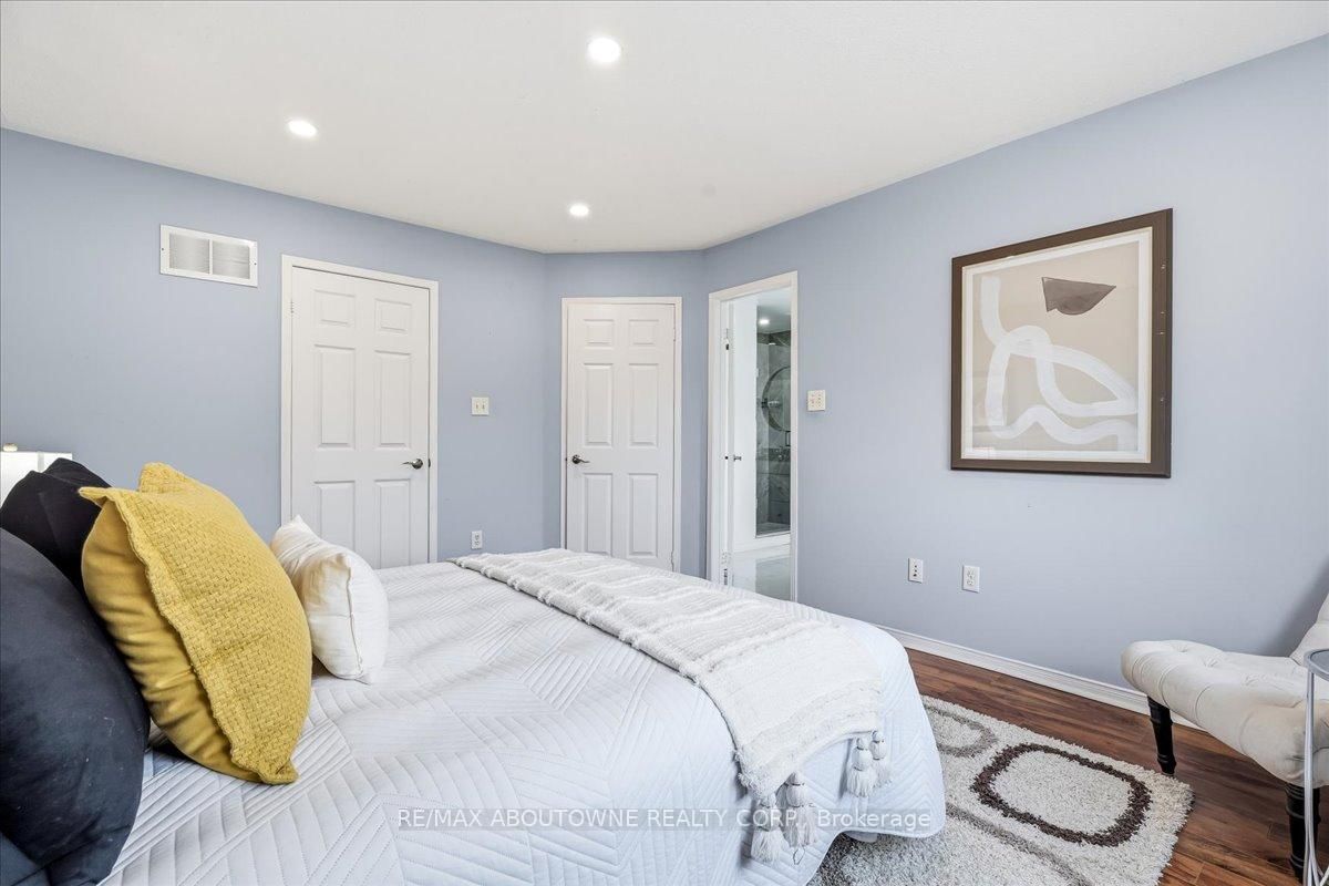 1282 Parkhurst Drive • Oakville, ON photo 28