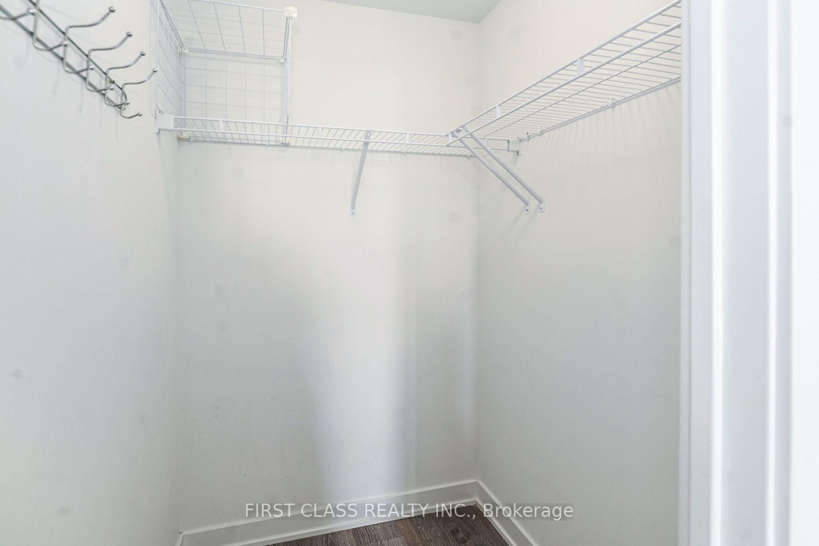 4699 Glen Erin Drive • #605 • Mississauga, ON photo 17