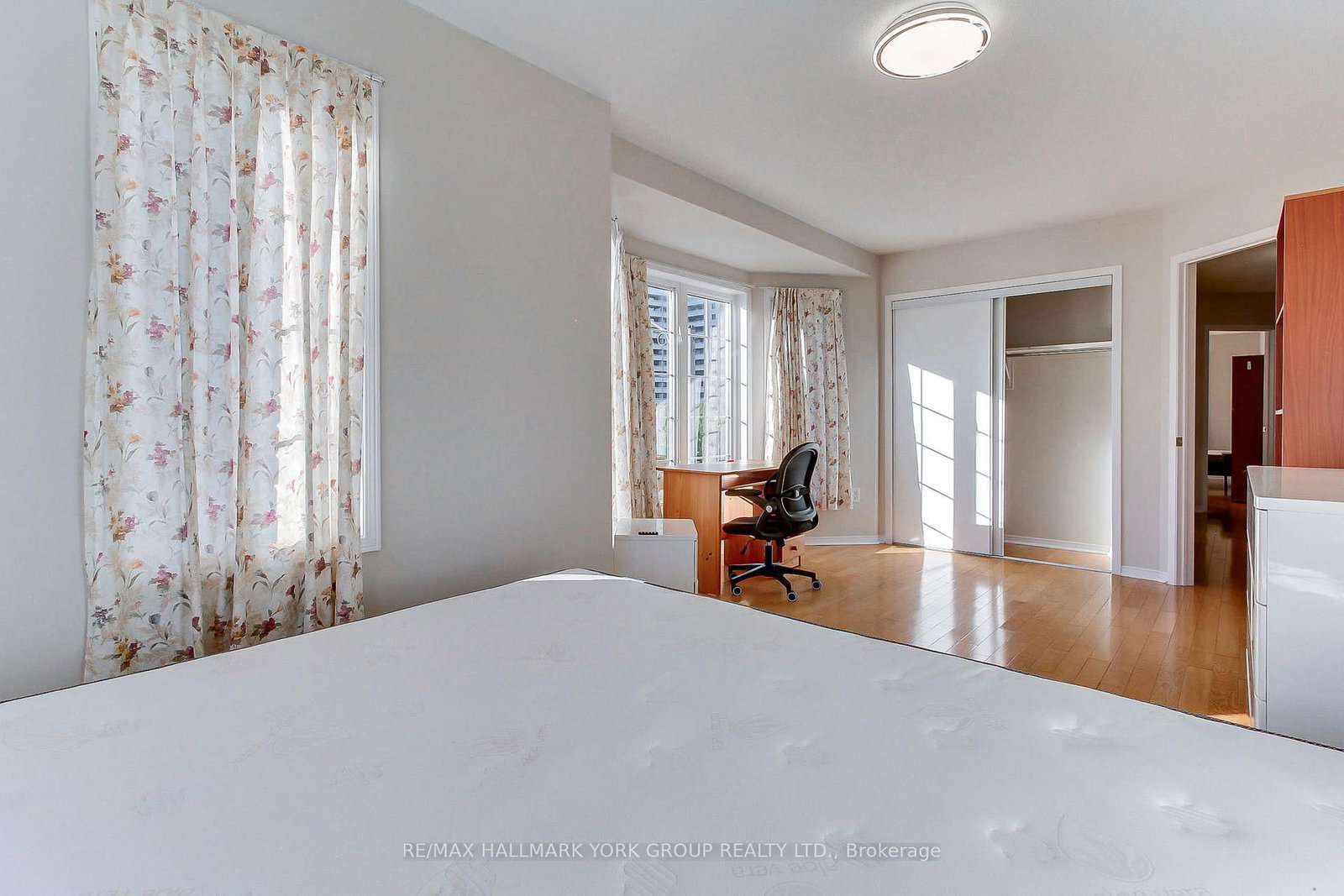 60 Delabo Drive • Toronto, ON photo 23