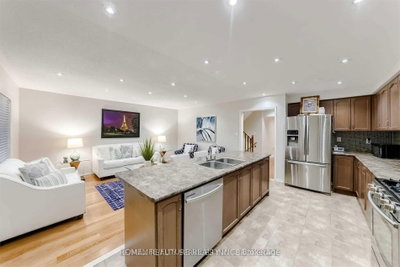 24 Oklahoma Brampton,ON L6P 3J7 — Photo 10