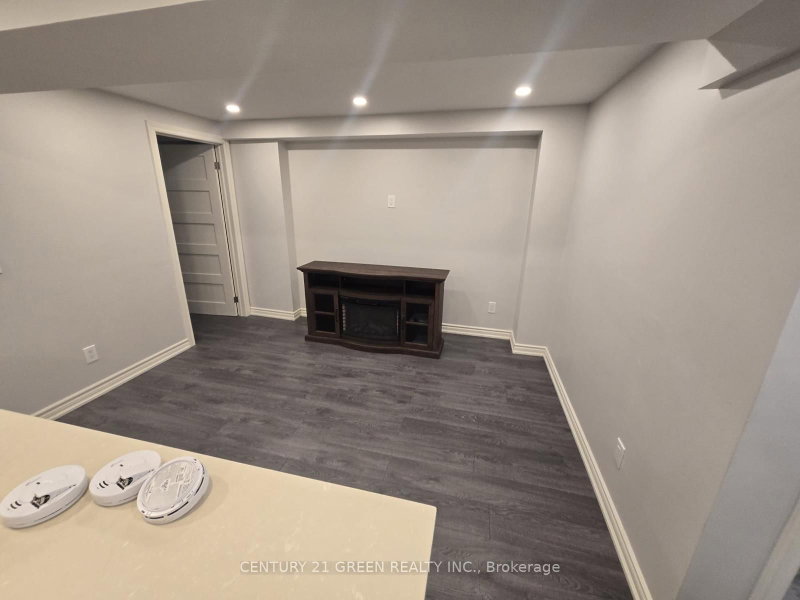 Lower - 2483 Old Brompton Way