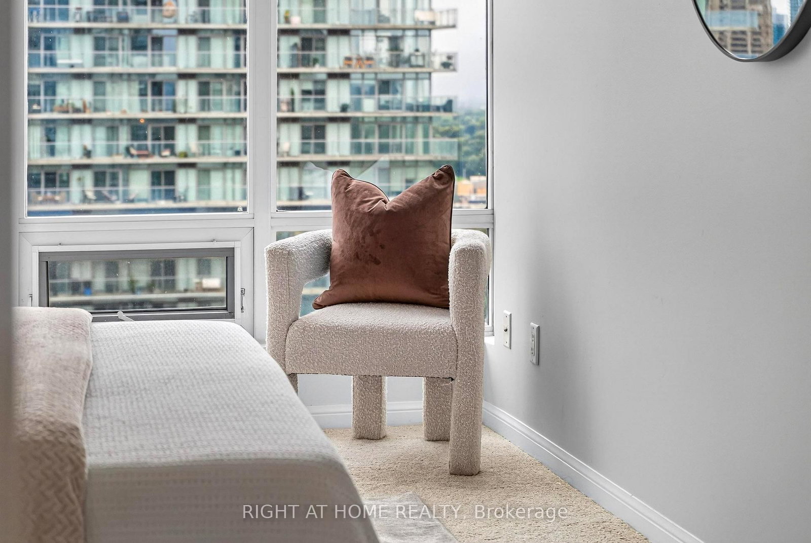 15 Windermere Avenue • #2201 • Toronto, ON photo 13
