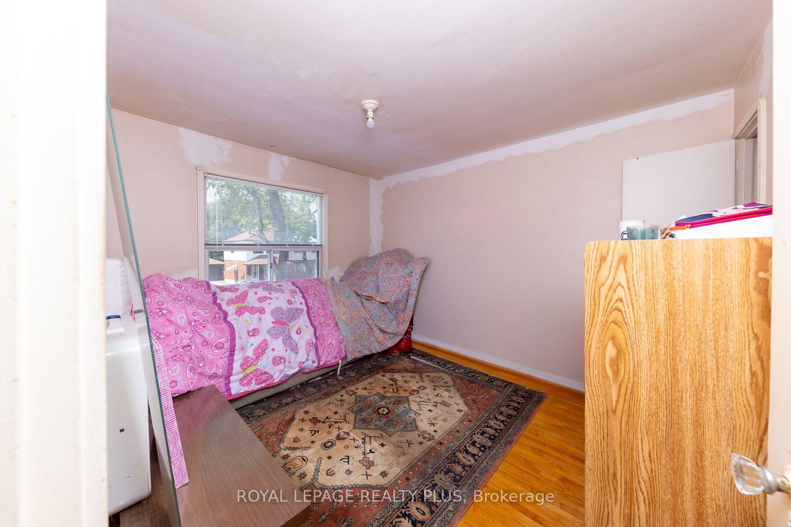 33 Dayton Avenue • Toronto, ON photo 12