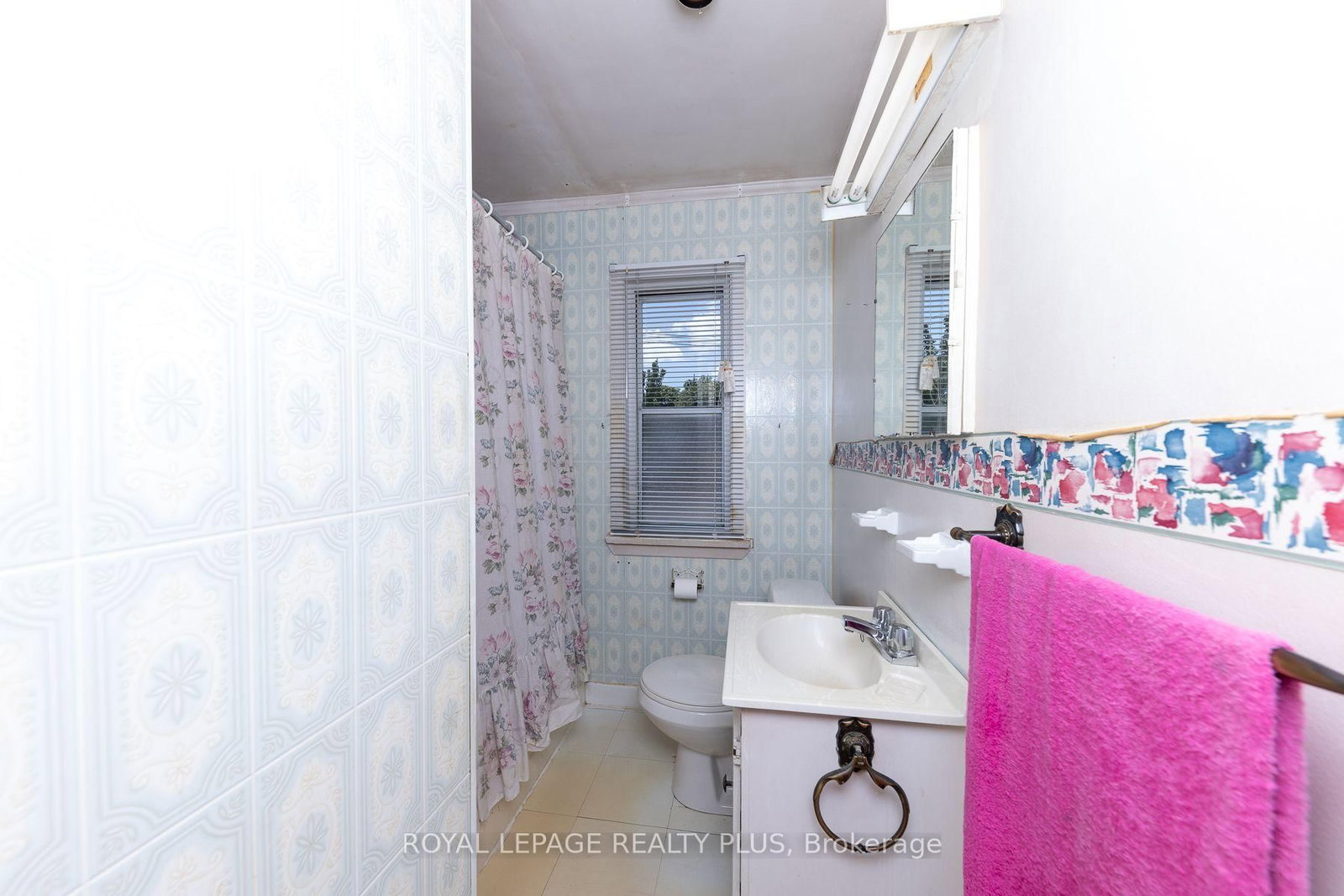 33 Dayton Avenue • Toronto, ON photo 14