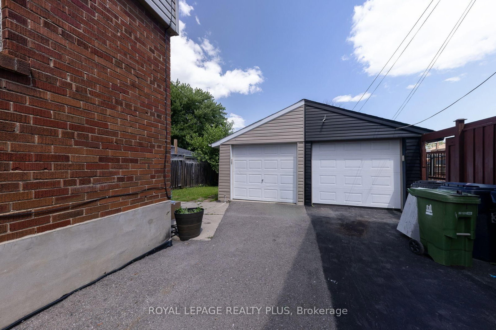 33 Dayton Avenue • Toronto, ON photo 30