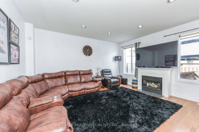 41 Madronna Brampton,ON L7A 2V9 — Photo 10